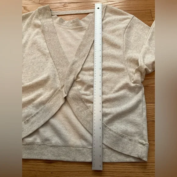 🤍 Pilcro Ryanne crossback sweatshirt - Picture 6 of 9